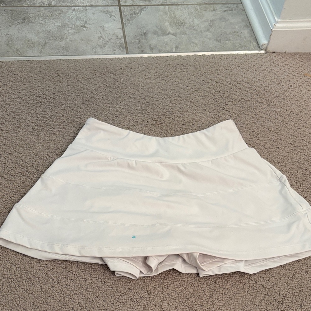 SHEIN White Skater Skirt